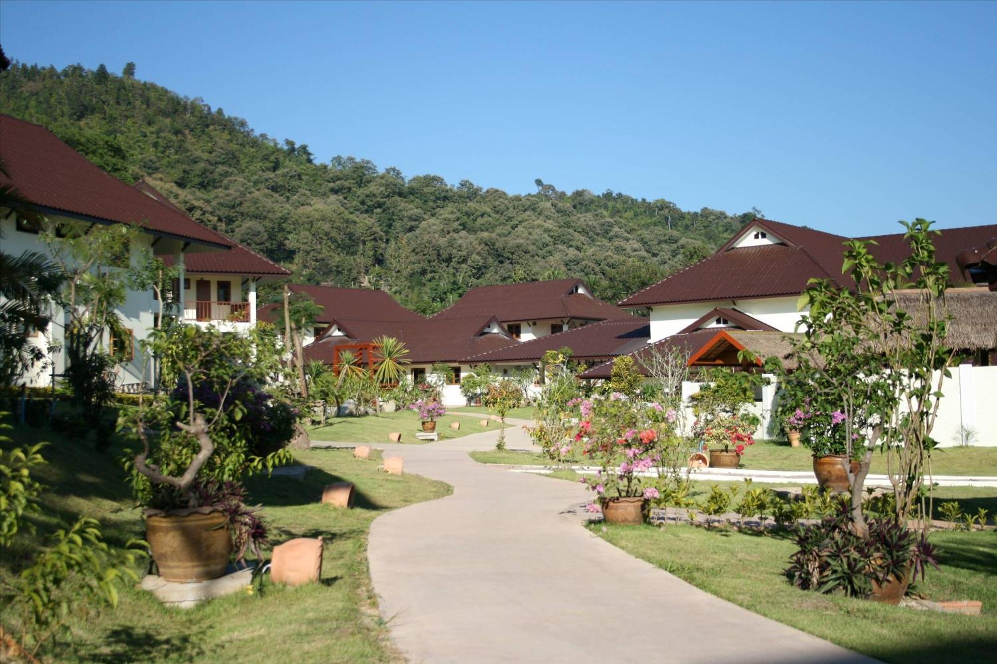 Maekok River Village Resort Mae Ai Ngoại thất bức ảnh
