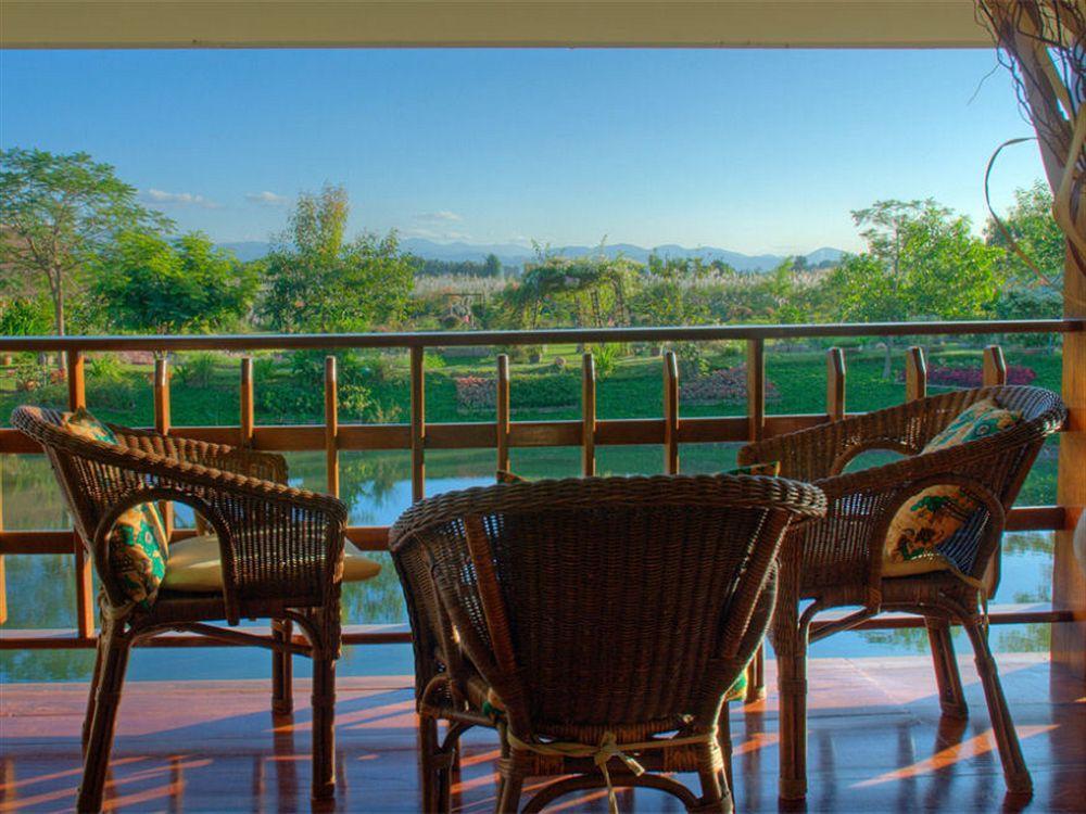Maekok River Village Resort Mae Ai Ngoại thất bức ảnh