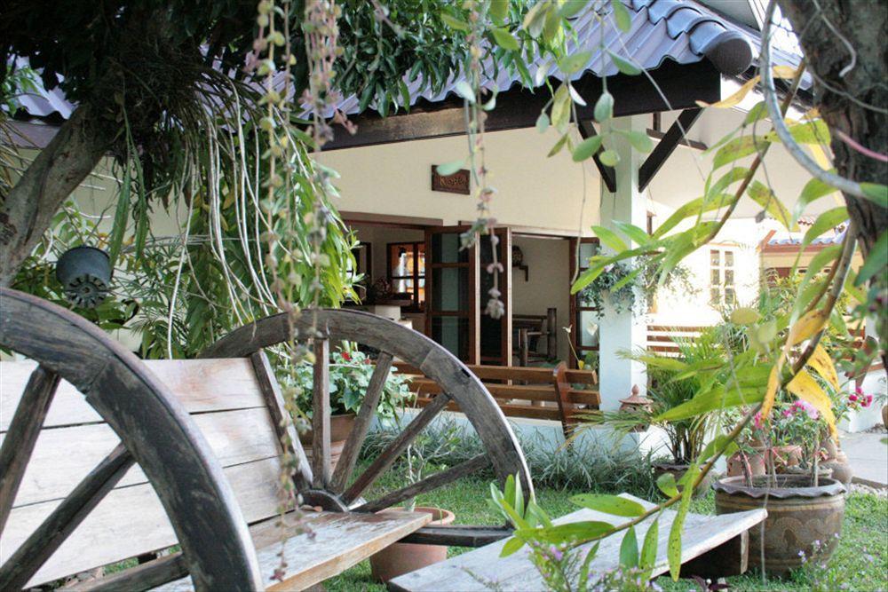 Maekok River Village Resort Mae Ai Ngoại thất bức ảnh