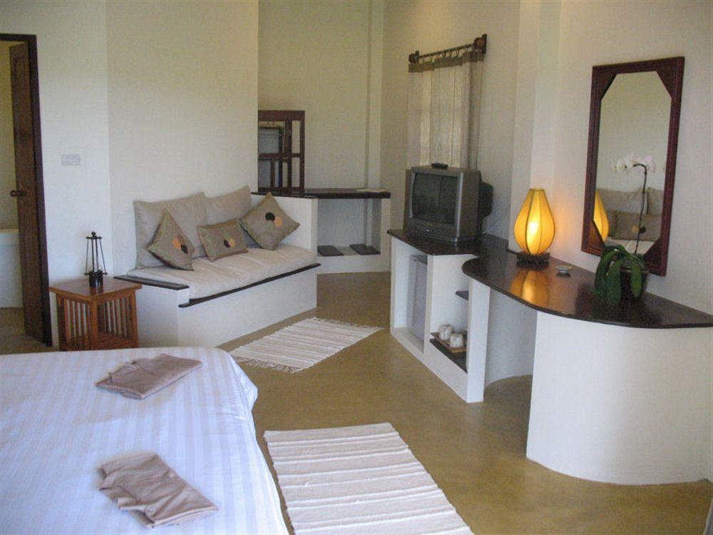 Maekok River Village Resort Mae Ai Ngoại thất bức ảnh
