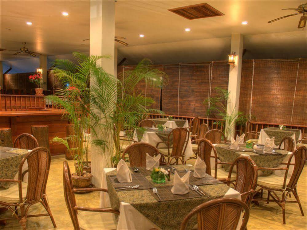 Maekok River Village Resort Mae Ai Ngoại thất bức ảnh